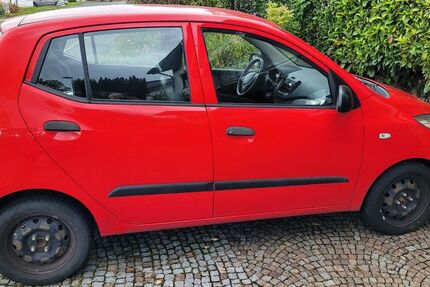 Hyundai i10 99.950 km 2.999 € Engelskirchen 51766