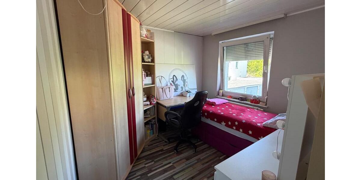 Reihenhaus Reutlingen Orschel-Hagen - 5 Zimmer, 129 m&sup2;, 380.000&euro; | Angebot:26690204