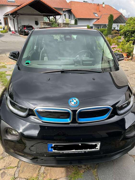 i3