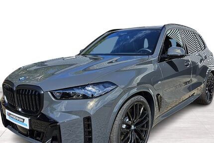 BMW X5 8.990 km 101.912 € Weimar 99427