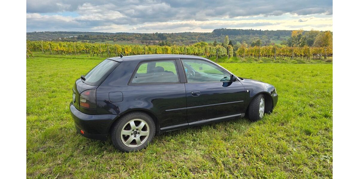 Audi A3 247.879 km 1.399 &euro; Ubstadt-Weiher 76698