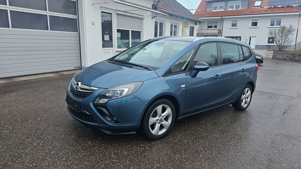 Opel Zafira Tourer 64.042 km 11.450 &euro; Irndorf 78597