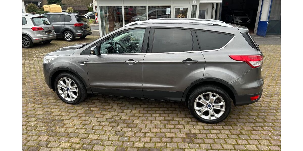 Ford Kuga 148.000 km 9.700 &euro; Cölbe 35091