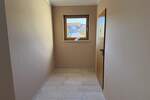 Wohnen und Arbeiten - Große Wohnung mit separatem Büro oder Gästeapartment in Nittendorf! 5 zimmer