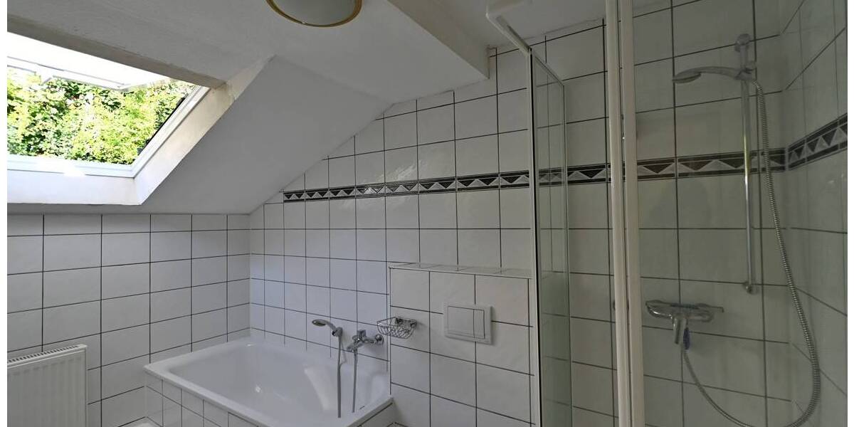 Etagenwohnung Essen Kettwig - 5 Zimmer, 172 m&sup2;, 395.000&euro; | Angebot:25926720