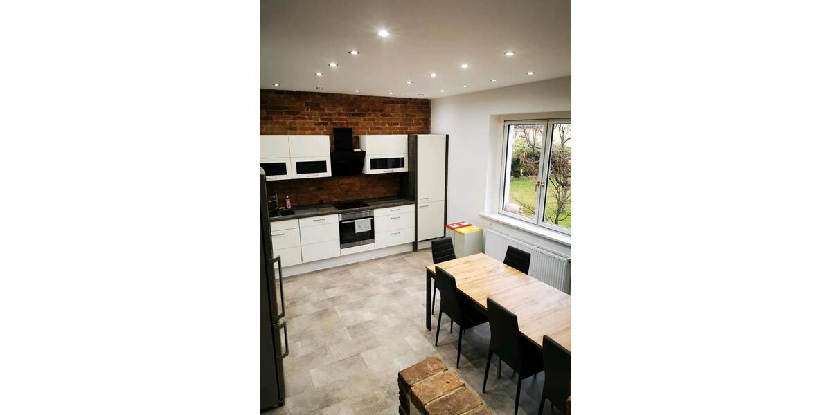 Etagenwohnung Heidesee - 10 Zimmer, 270 m&sup2;, 25&euro; | Angebot:10157614