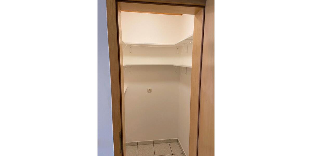 Etagenwohnung Nidda - 4 Zimmer, 109 m&sup2;, 1.270&euro; | Angebot:25548927