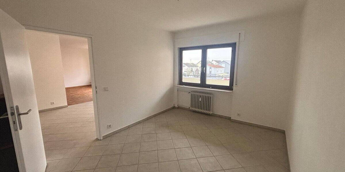 Etagenwohnung Hemsbach - 3 Zimmer, 95 m&sup2;, 1.124&euro; | Angebot:26685853