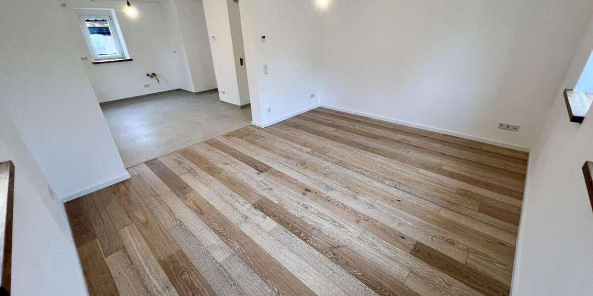 Etagenwohnung Ammerndorf - 4 Zimmer, 92 m&sup2;, 1.125&euro; | Angebot:26186019