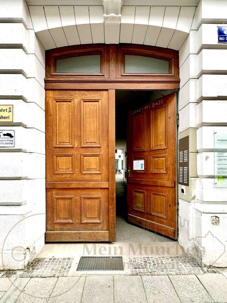 Büro in München 1.050 € 30 m²