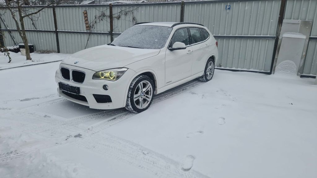 BMW X1 183.000 km 12.800 &euro; Hamburg 20539