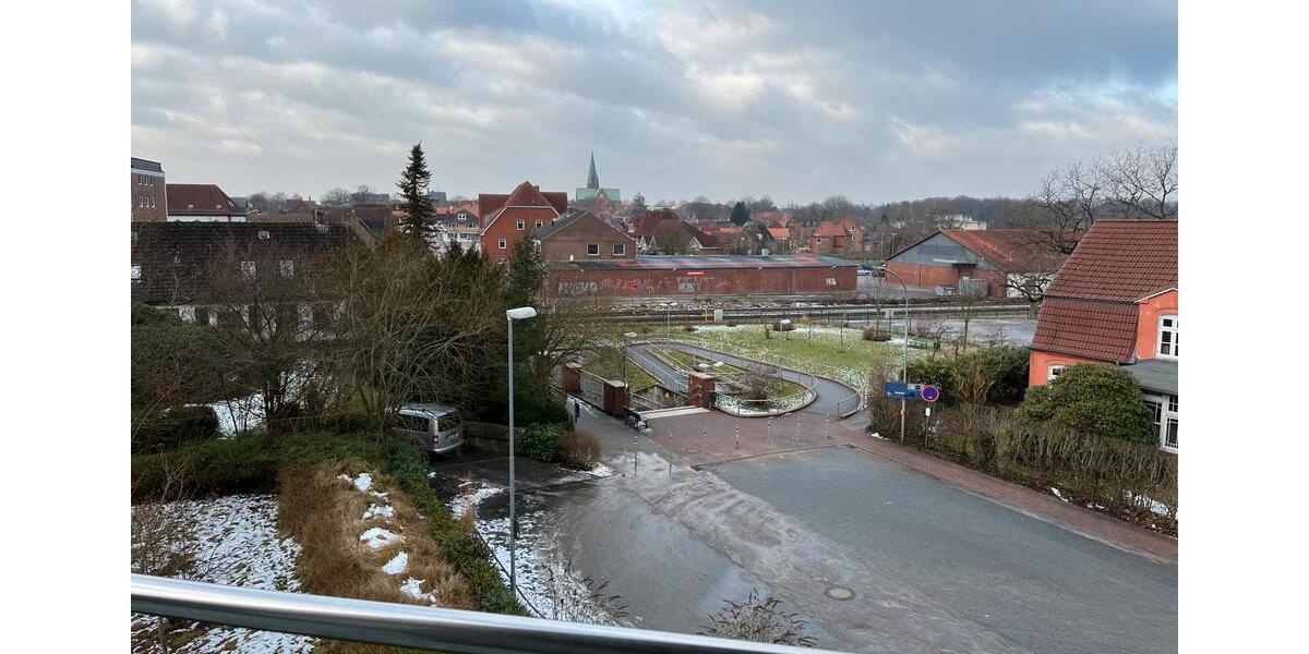 Etagenwohnung Meldorf - 3 Zimmer, 97 m&sup2;, 1.100&euro; | Angebot:25328443