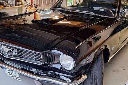 Ford Mustang 100.000 km 29.590 &euro; Großweil 82439
