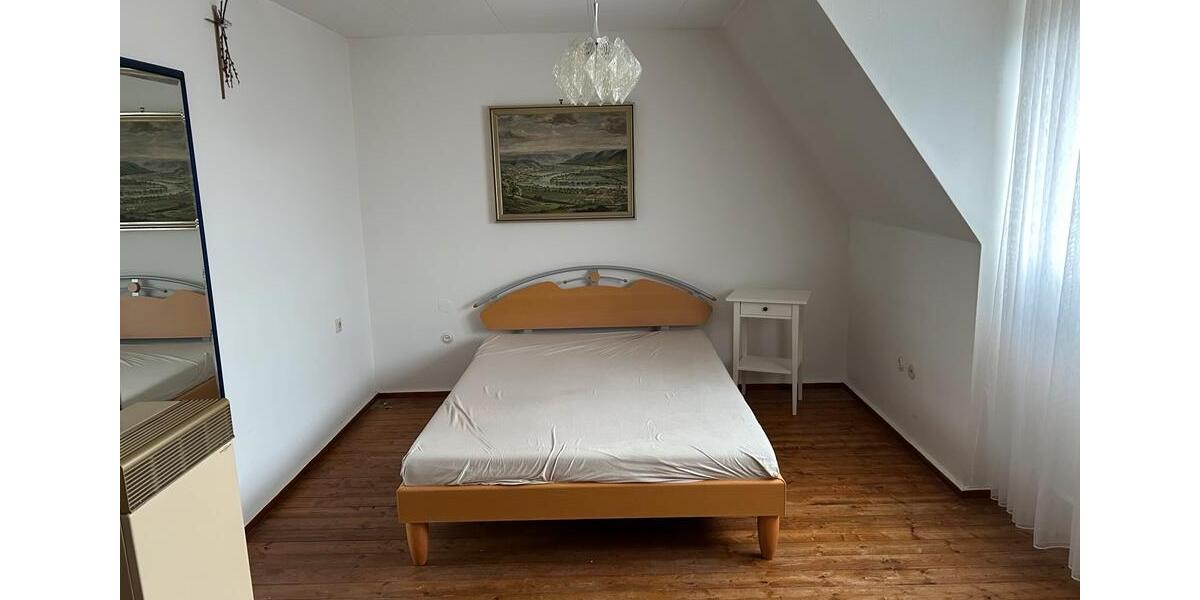 Reihenhaus Hammelburg - 4 Zimmer, 80 m&sup2;, 150.000&euro; | Angebot:26234149