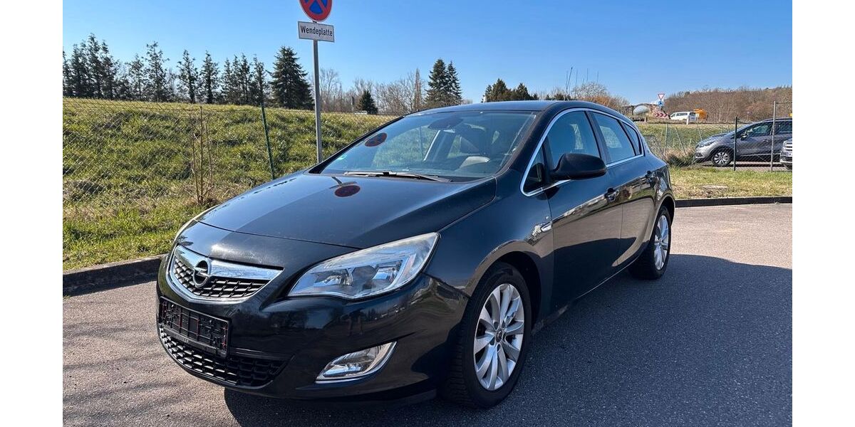 Opel Astra 172.000 km 2.790 &euro; Breisach am Rhein 79206