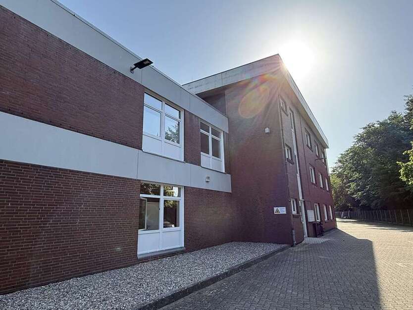 Büro in Hitzhusen 230 € 16 m² zimmer