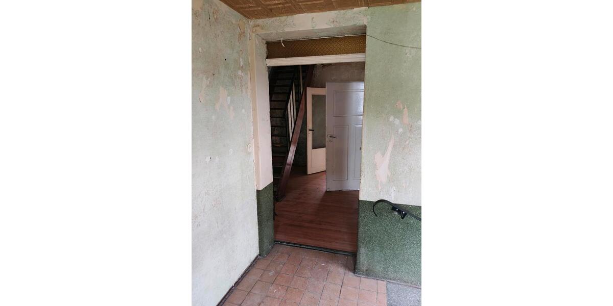 Bauernhaus, Landhaus Guben - 6 Zimmer, 132 m&sup2;, 79.000&euro; | Angebot:26322043