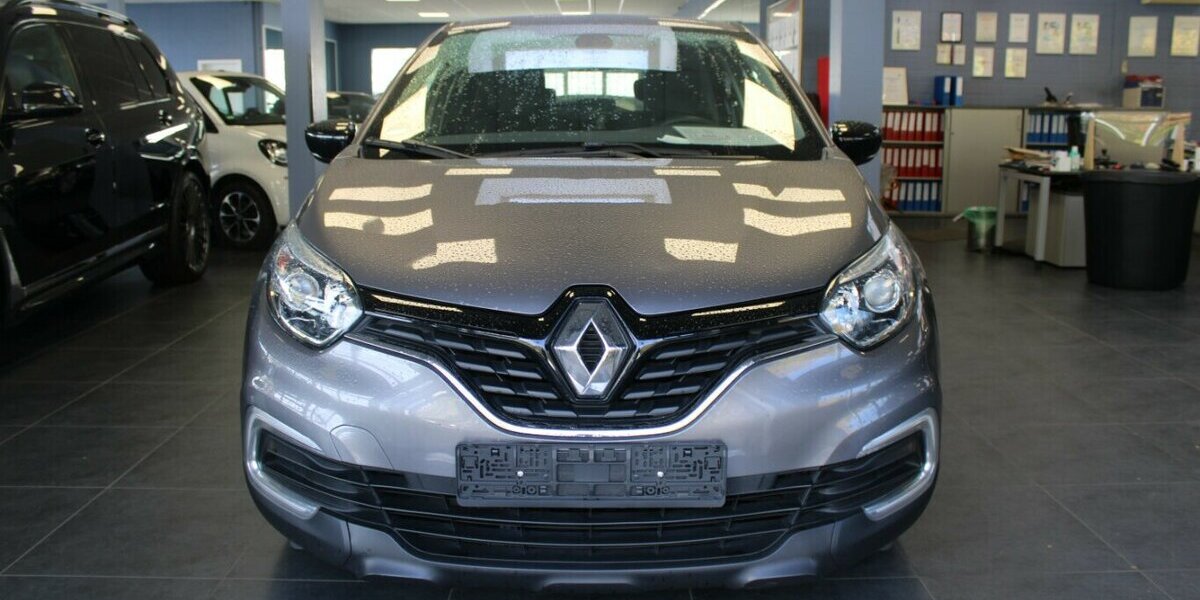 Renault Captur TCe 90 LIMITED 61.333 km 11.480 &euro; Euskirchen 53881