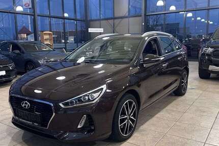 Hyundai i30 150.000 km 11.980 &euro; Erftstadt 50374