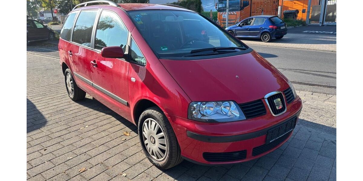 Seat Alhambra 222.850 km 3.300 € Bonn 53227