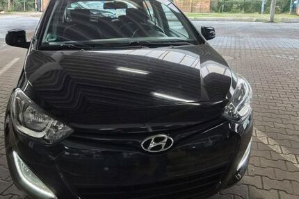 Hyundai i20 153.000 km 4.899 &euro; Grasberg 28879