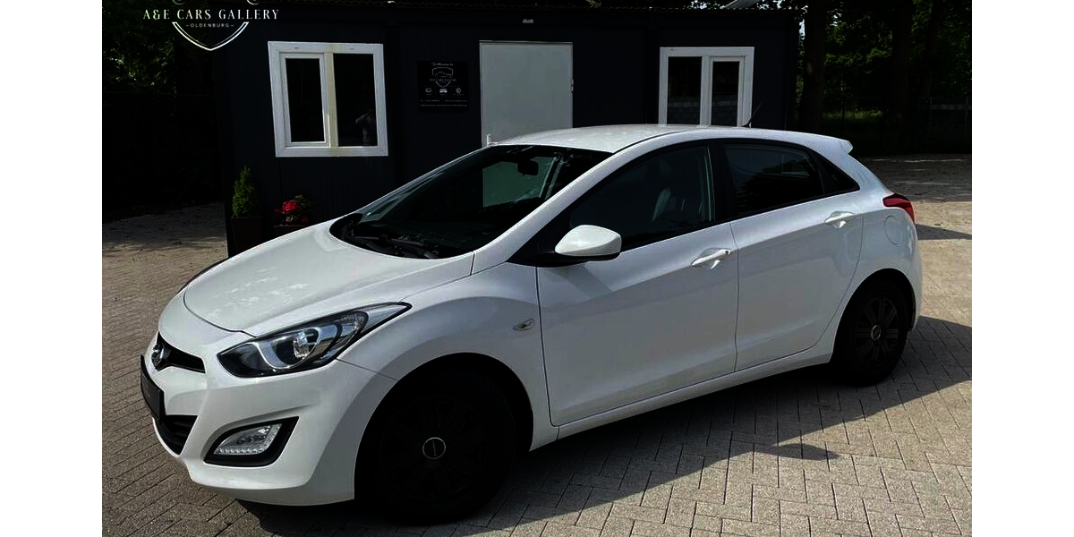 Hyundai i30 107.950 km 6.899 &euro; Oldenburg 26125