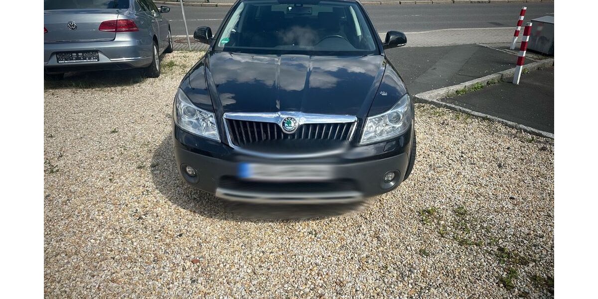 Skoda Octavia 310.000 km 3.799 &euro; Auerbach 08209