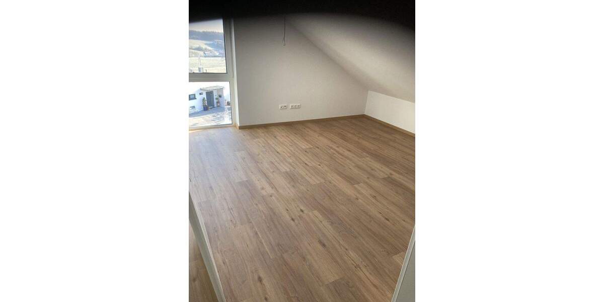 DHH. XXXL 2Küchen 5 Schlafz.3Bäder 8 zimmer