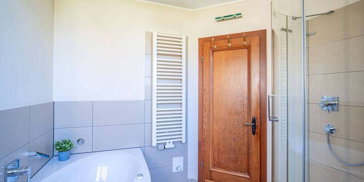 Einfamilienhaus Gütersloh Innenstadt - 6 Zimmer, 174 m&sup2;, 385.000&euro; | Angebot:26306235