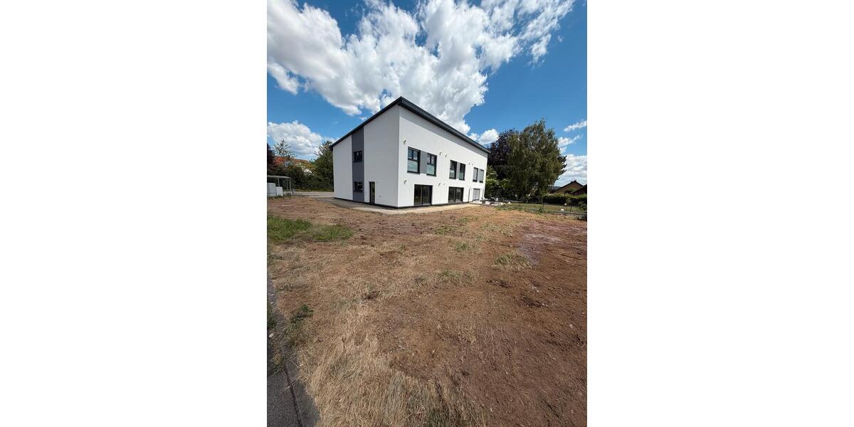 Reihenhaus Oberstreu - 4 Zimmer, 170 m&sup2;, 395.000&euro; | Angebot:27109724