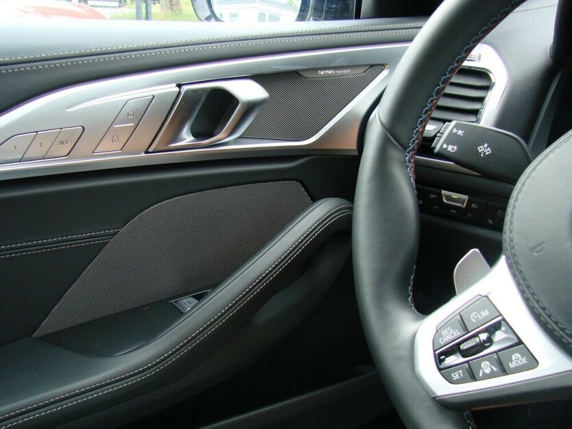 M850 Coupé xDrive 360° Laser Navi HeadUp SoftClose