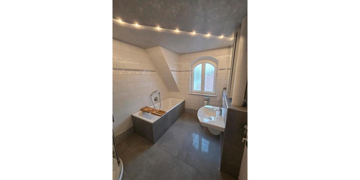 Maisonettenwohnung Mellrichstadt - 4.5 Zimmer, 99 m&sup2;, 250.000&euro; | Angebot:25261239