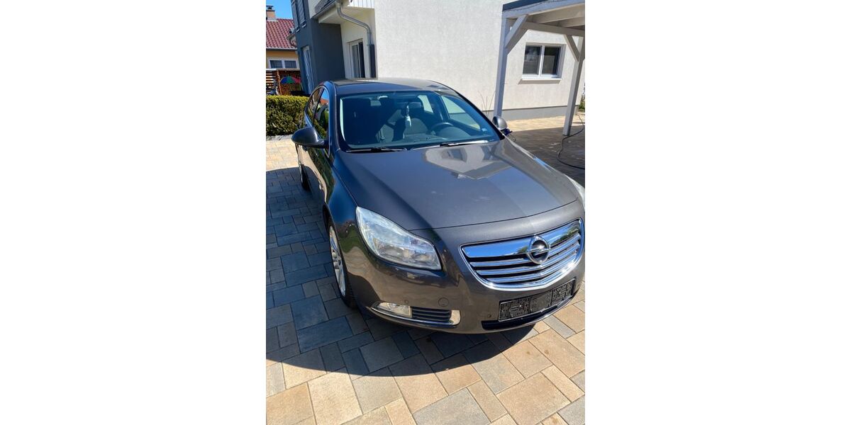 Opel Insignia 124.622 km 5.888 &euro; Eberswalde 16227