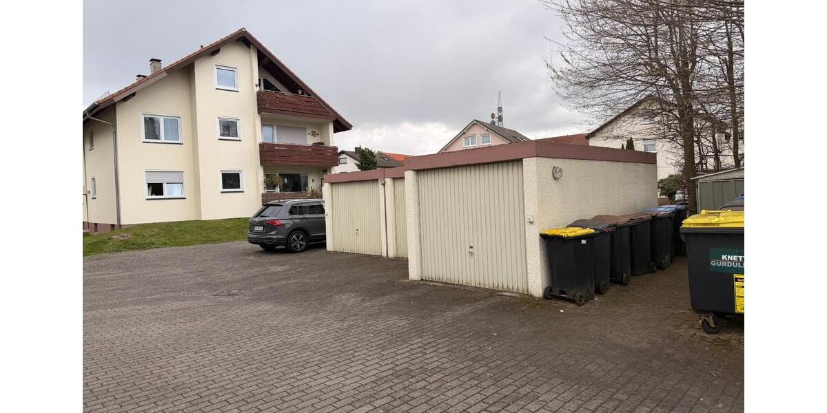 Dachgeschoßwohnung Petersberg - 3 Zimmer, 74 m&sup2;, 229.000&euro; | Angebot:25944122