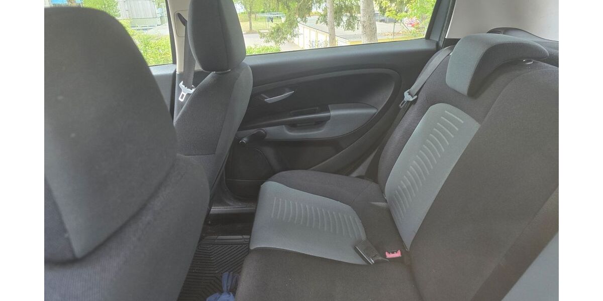 Fiat Grande Punto 170.000 km 600 &euro; Blumberg 78176