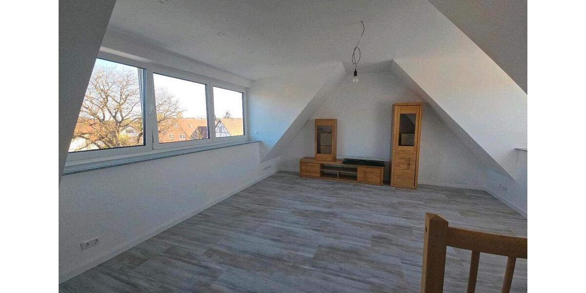 Dachgeschoßwohnung Eggolsheim - 2 Zimmer, 85 m&sup2;, 1.250&euro; | Angebot:26329493