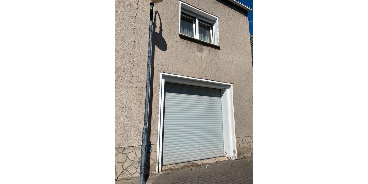 Mehrfamilienhaus, Wohnhaus Staßfurt - 9 Zimmer, 170 m&sup2;, 89.000&euro; | Angebot:26322040