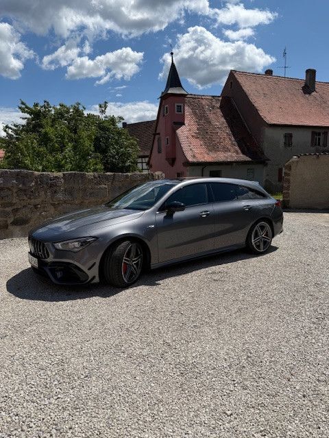 CLA 45 AMG Shooting Brake