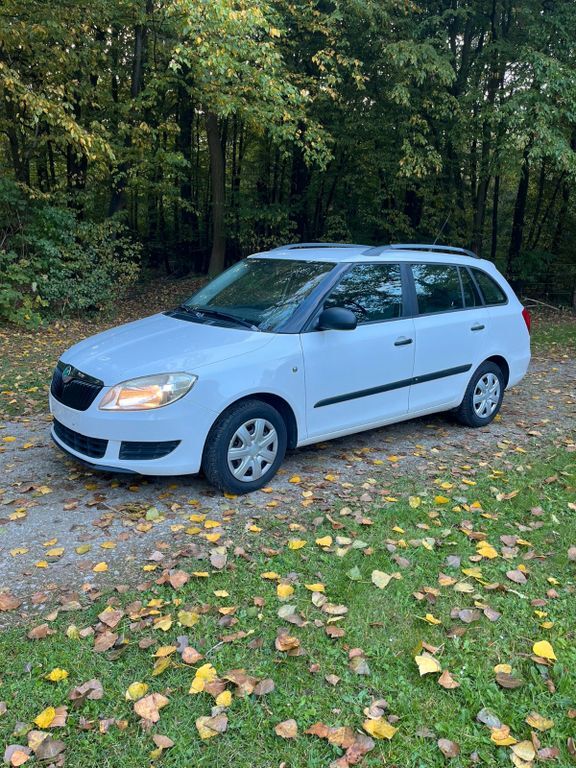 Skoda Fabia 180.949 km 3.200 € LEHRTE 31275