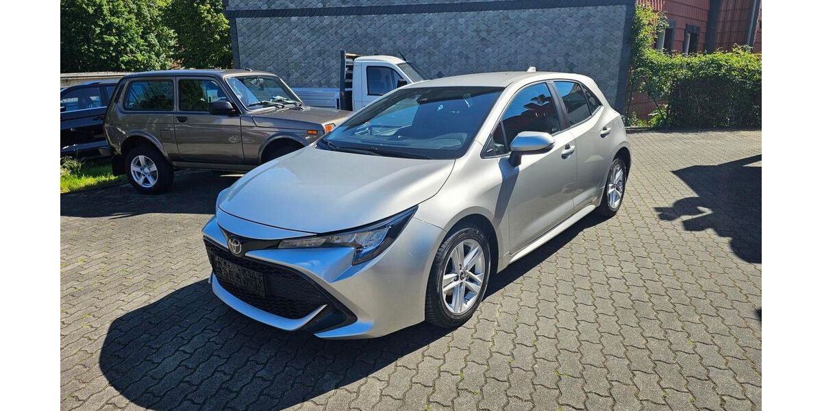Toyota Corolla 101.250 km 13.745 &euro; Halberstadt 38820
