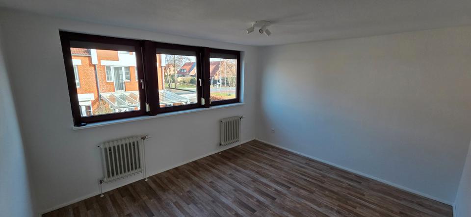 Reihenhaus Stuhr - 4.5 Zimmer, 110 m&sup2;, 279.000&euro; | Angebot:26462718