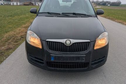 Skoda Fabia 262.050 km 800 &euro; Maitenbeth 83558