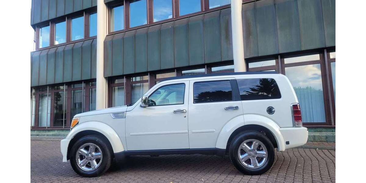 Dodge Nitro 122.000 km 11.900 &euro; Groß Gerau 64521