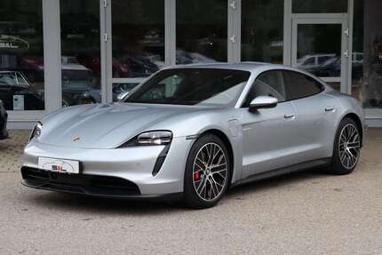 Porsche Taycan 40.118 km 65.900 € Pentling 93080