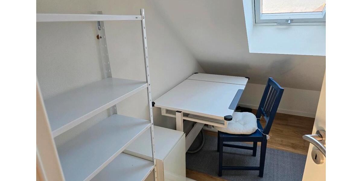 NUR für REFERENDARE oder Lehrkräfte - voll möblierte Wohnung 2 zimmer