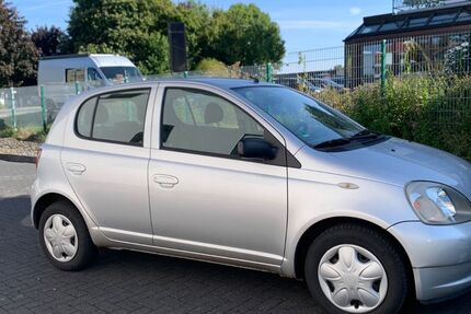 Toyota Yaris 109.000 km 4.200 € Werl 59457