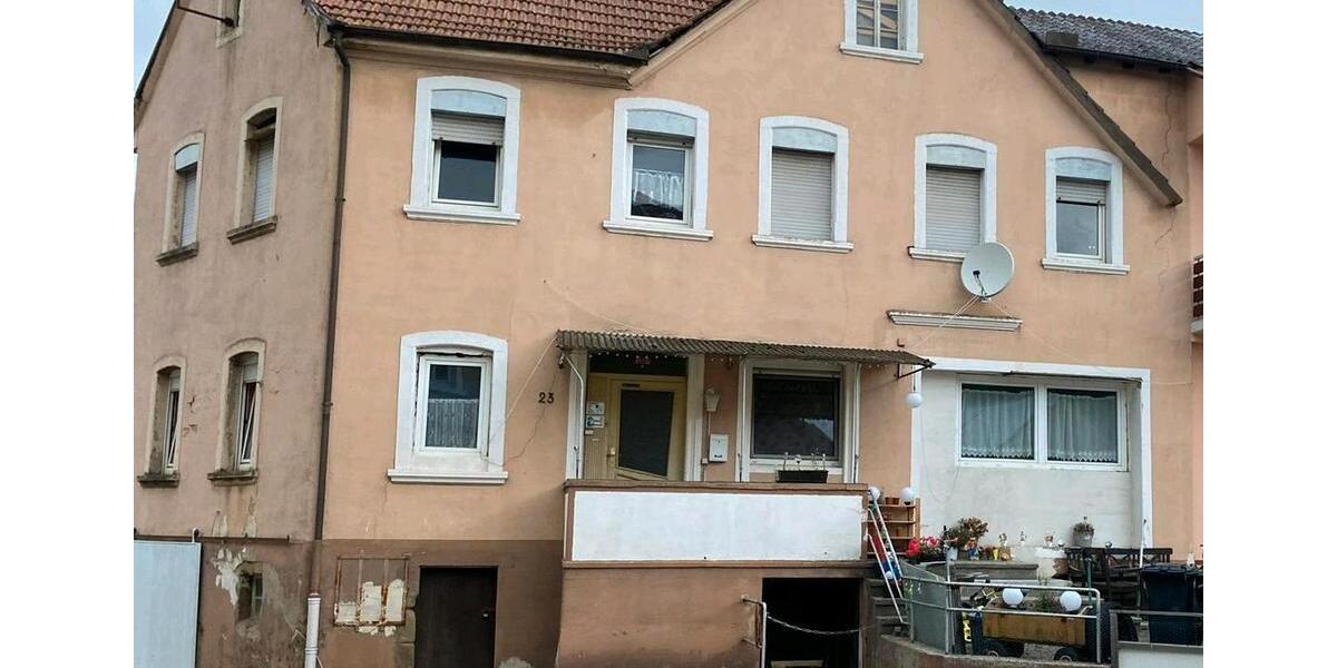Reihenhaus Nußbach - 6 Zimmer, 150 m&sup2;, 60.000&euro; | Angebot:27054192
