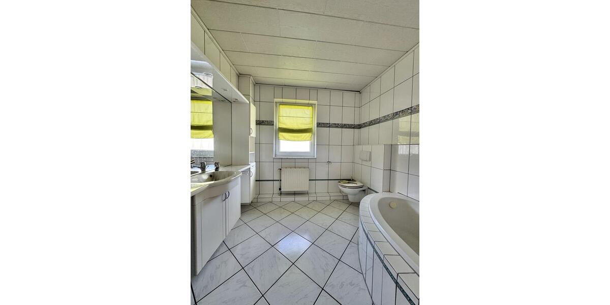 Maisonettenwohnung Seesen - 4 Zimmer, 101 m&sup2;, 750&euro; | Angebot:23857414