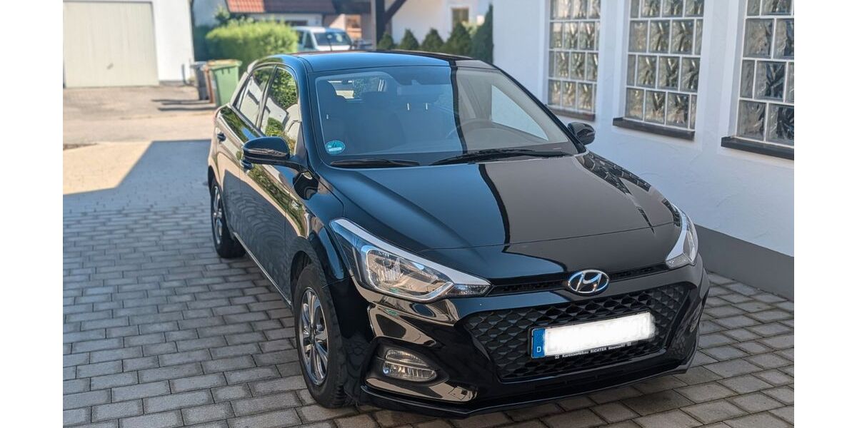 Hyundai i20 96.800 km 7.900 &euro; Burgthann 90559