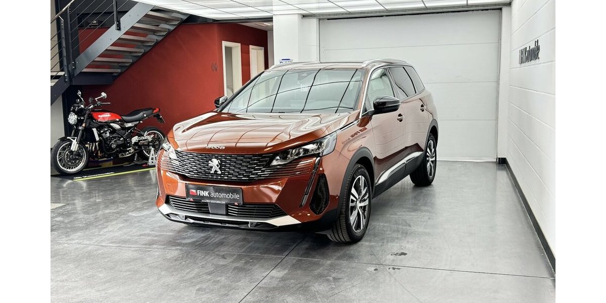 Peugeot 5008 Puretech 130 Allure CarPlay Cam 17.210 km 21.470 &euro; Lich 35423